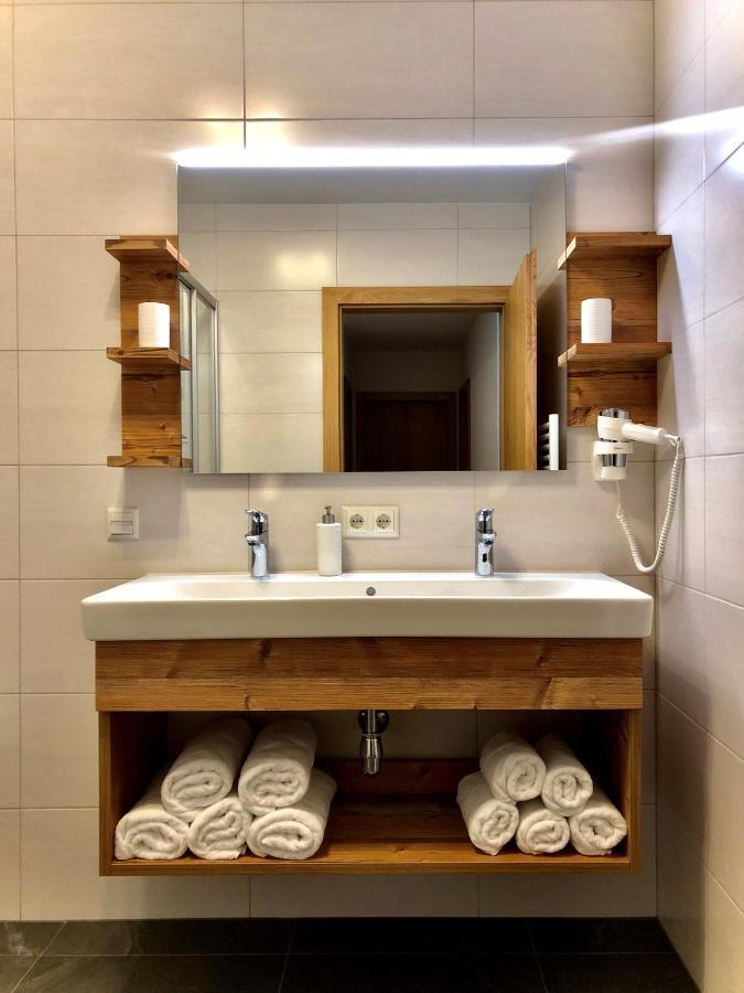 Ferienappartements Heinzle - Ihr Ferienresort Санкт-Якоб-ин-Деферегген Экстерьер фото